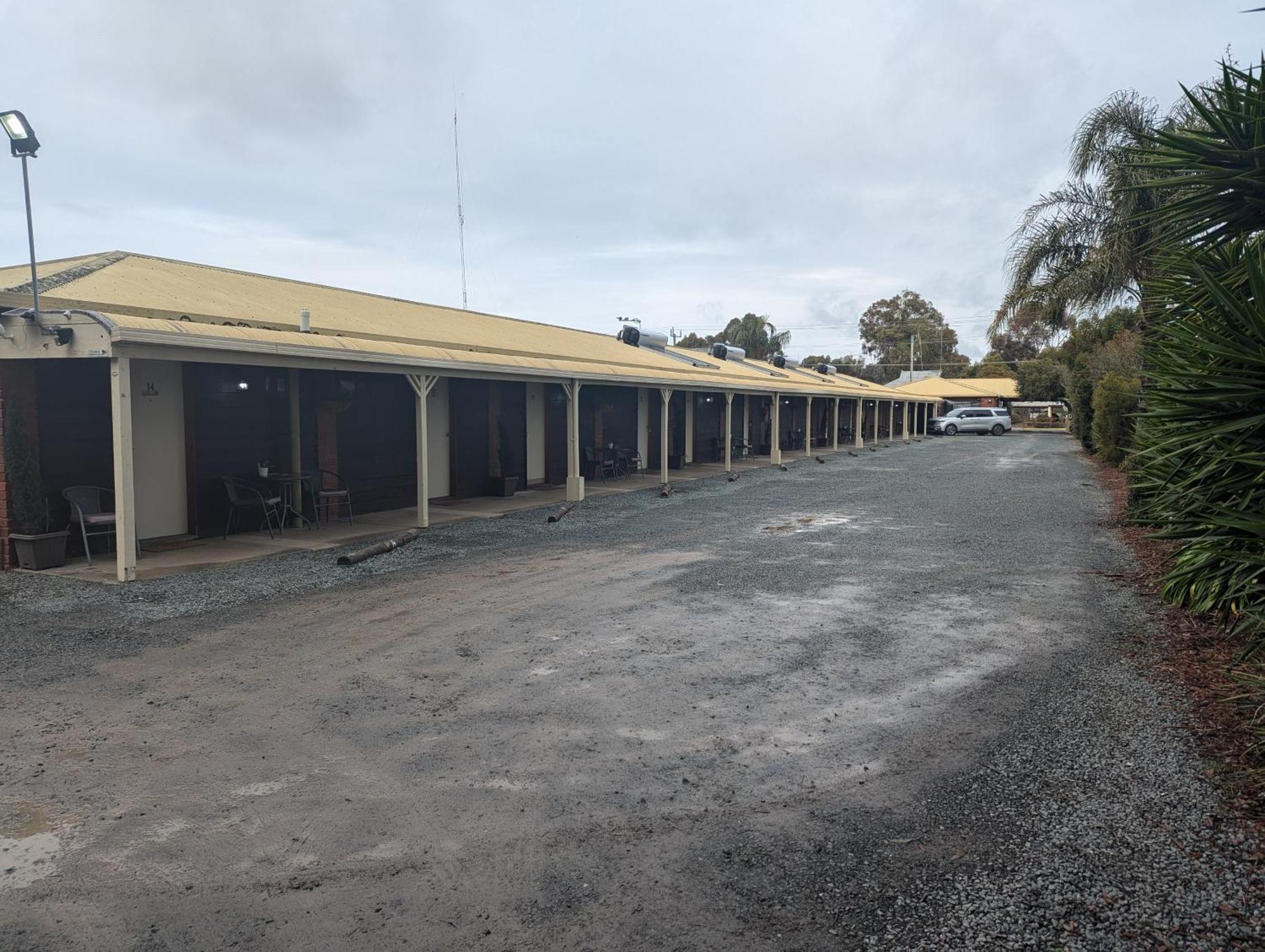 Kyabram Country Motel Exterior photo